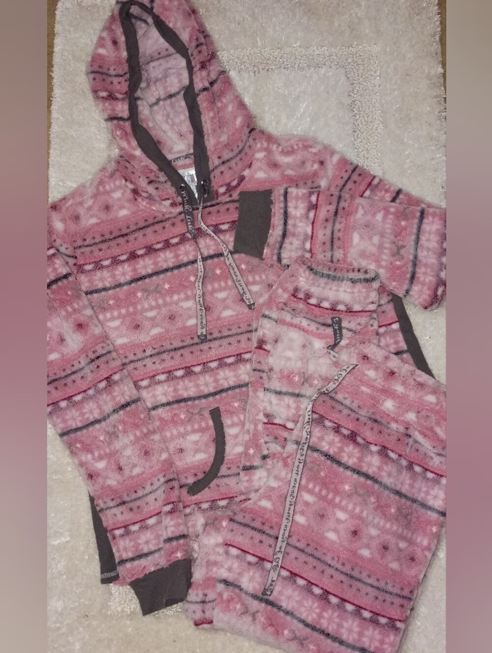 Muk Luks Pink Patterned Hooded Sweatshirt and Jogger Pajama Set